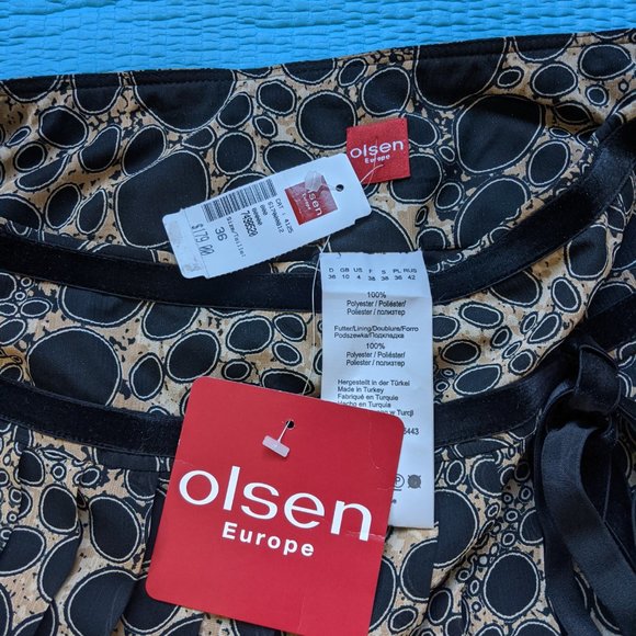 Pretty plated skirt-brand new with tag - Picture 7 of 7